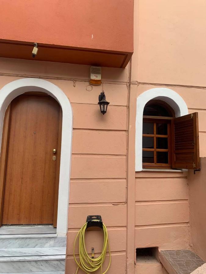 Ano Poli Studios 3 Thessaloniki Exterior photo
